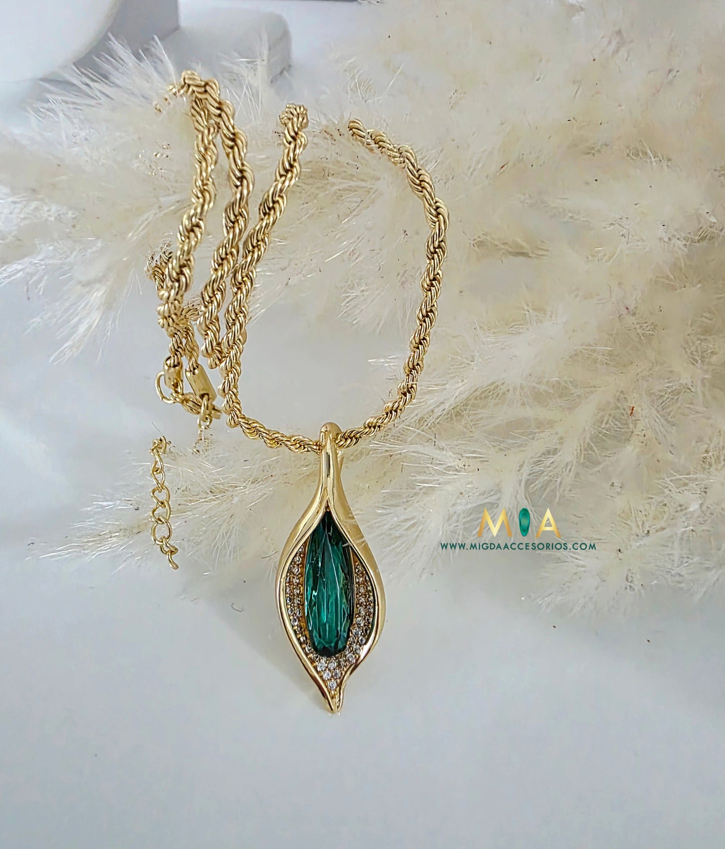 Green Esence Necklace