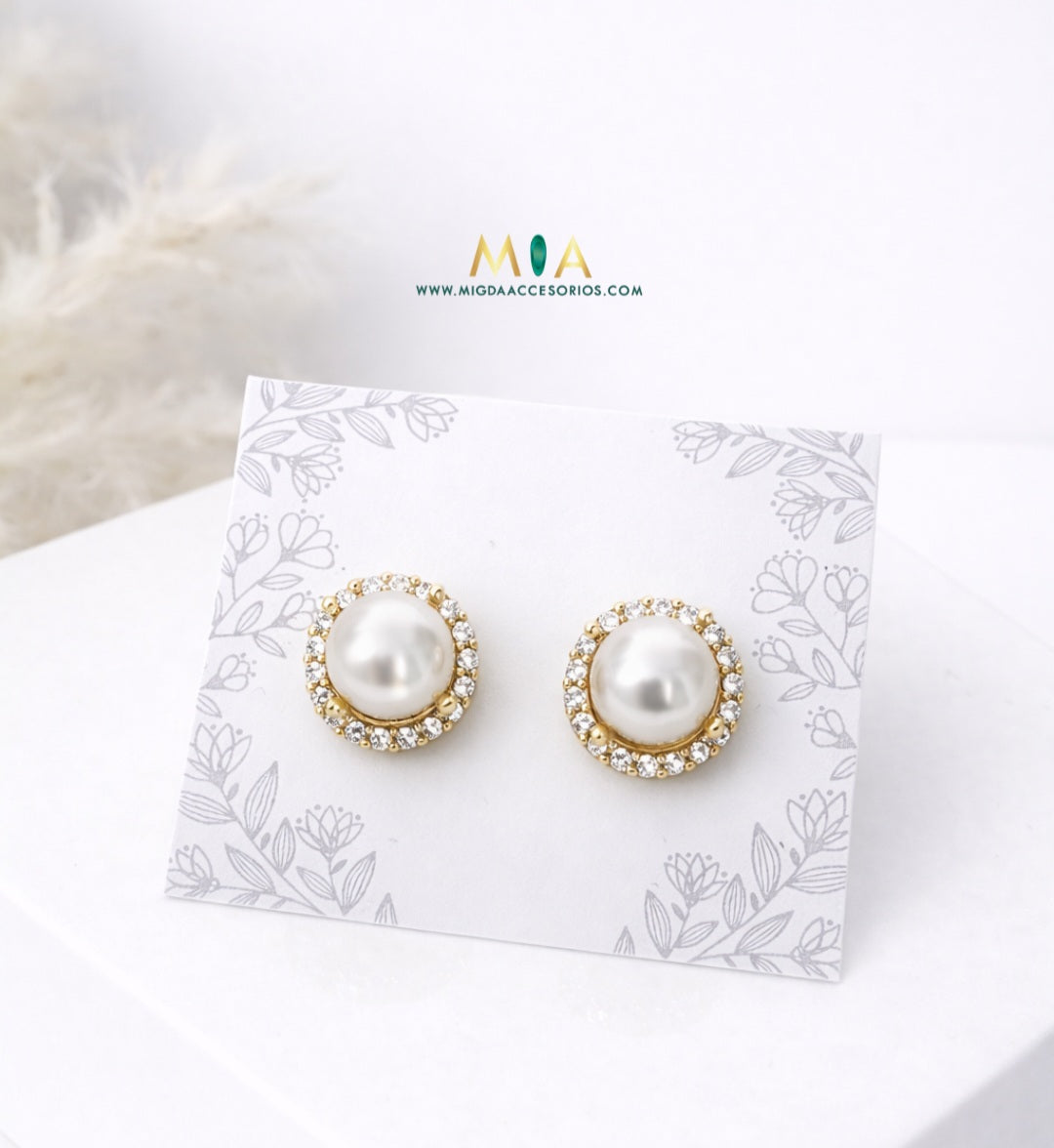 Pearl Glow Earrings
