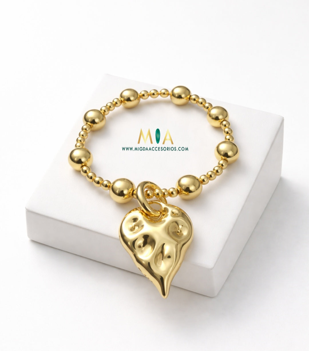 Glowing Love Bracelet