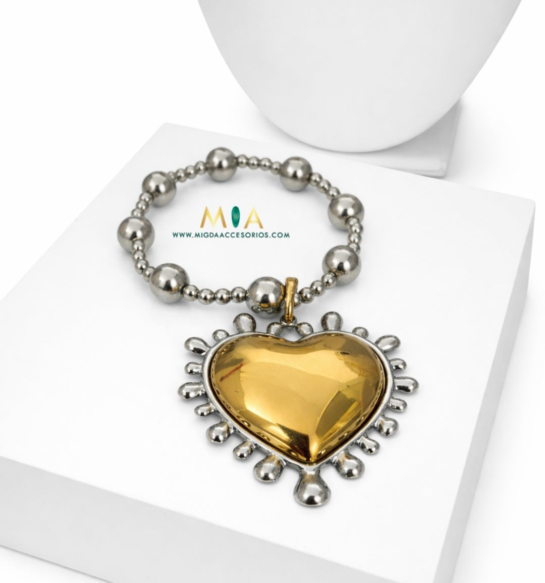 Elegant Heart Bracelet