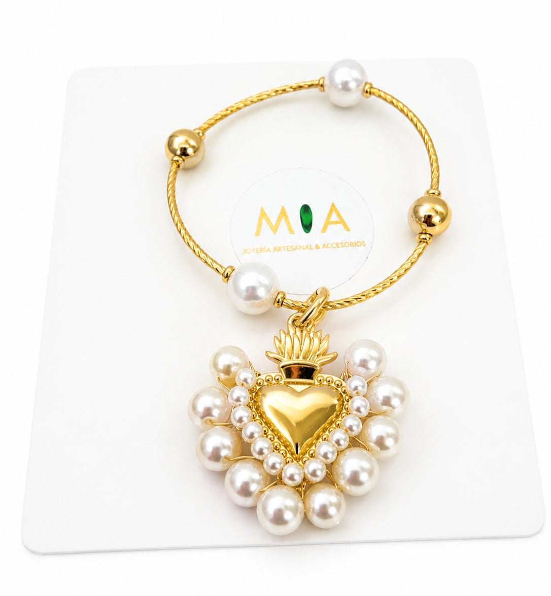 Radiant Pearl Heart Bracelet