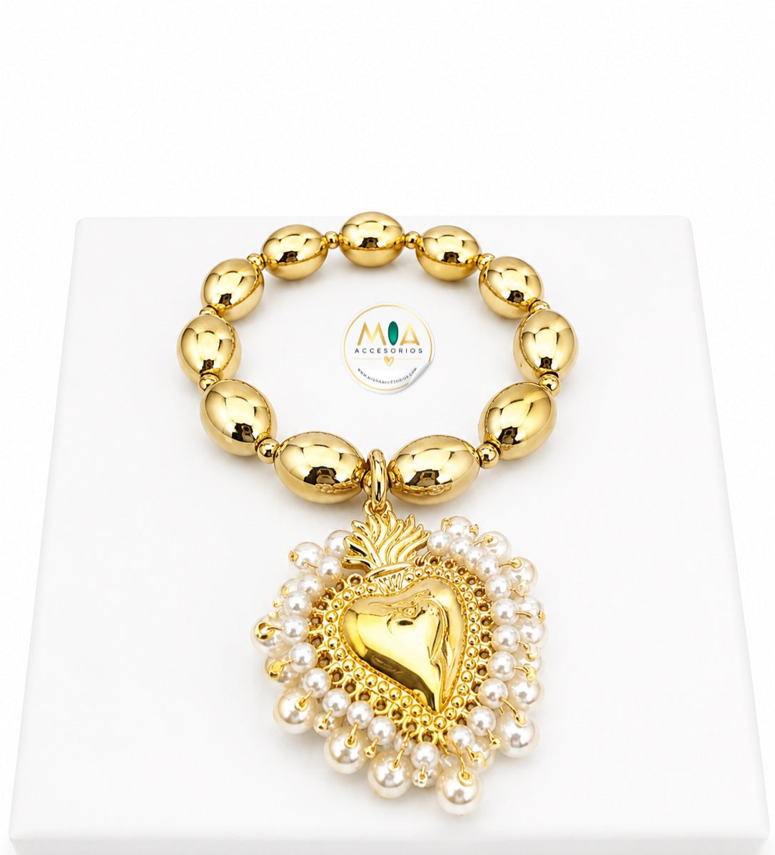 Luminous Heart Bracelet