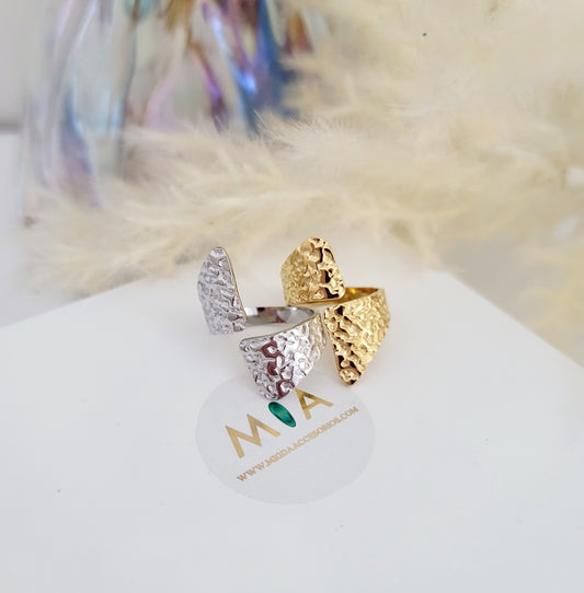 Cylindrical open Ring