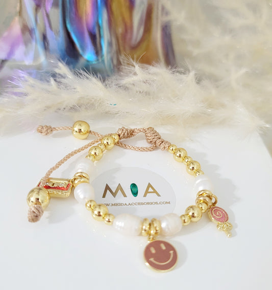 Happy Bracelet