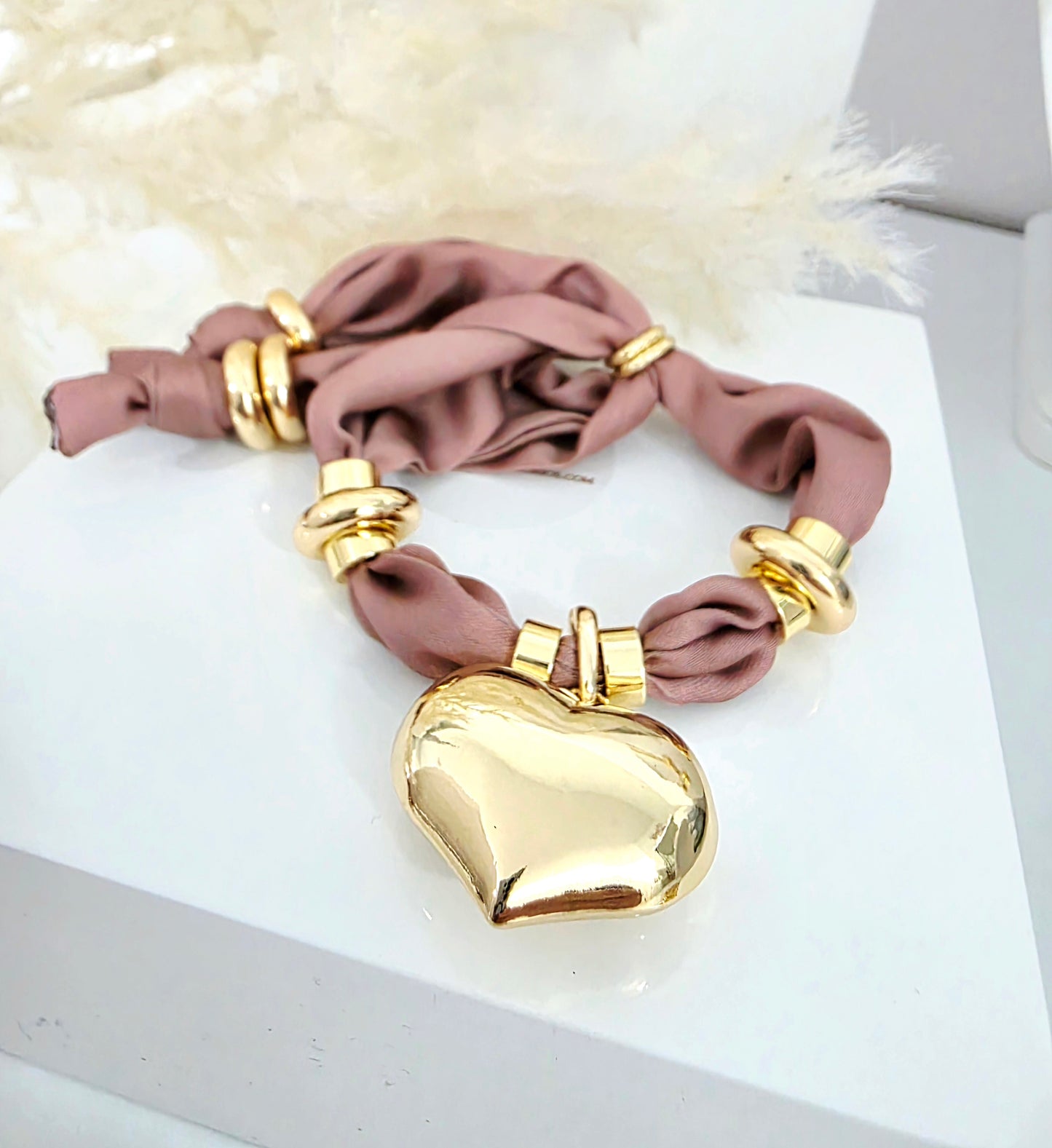 Elegance Urban Pulse