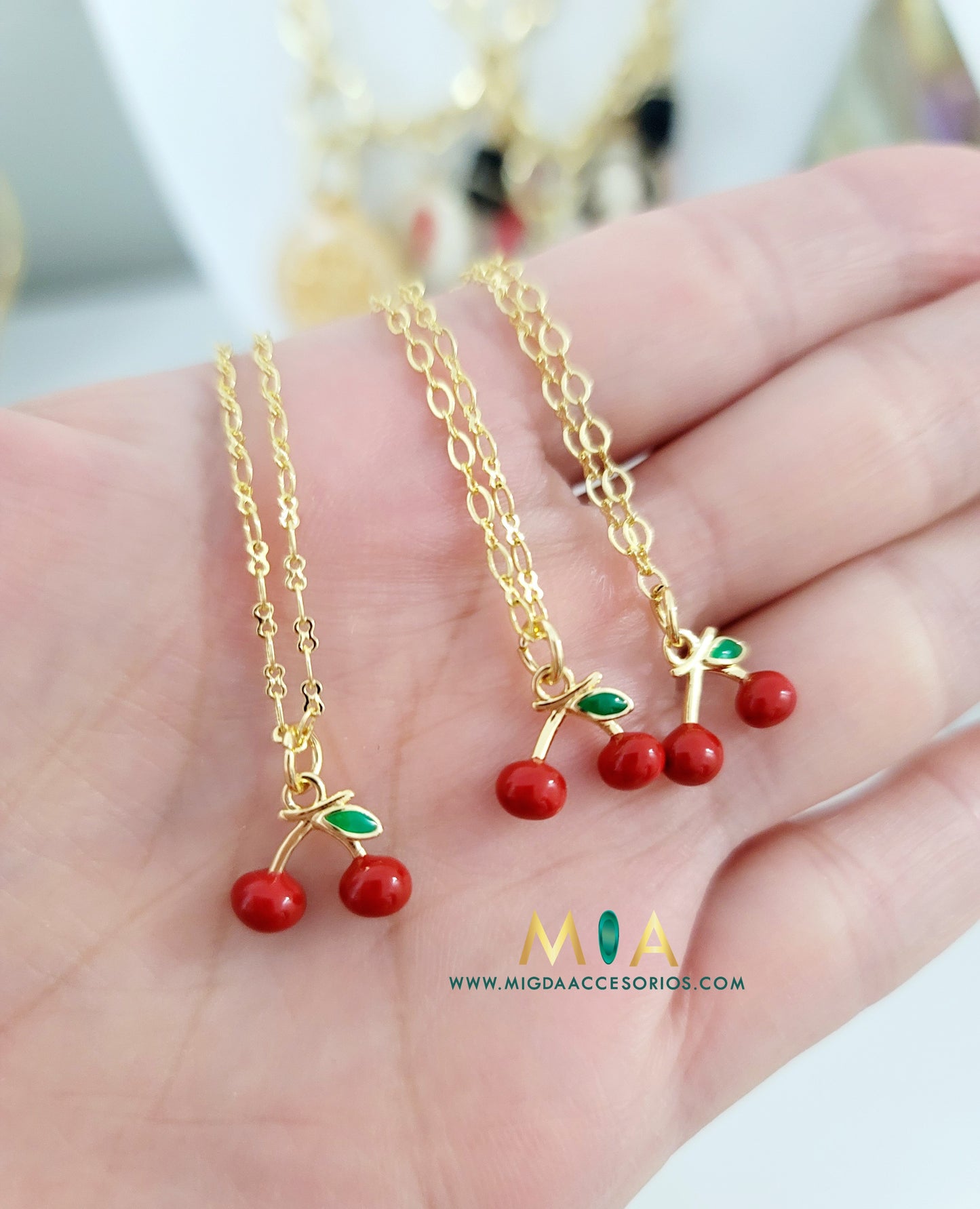 Mini Cherry Choker Individual