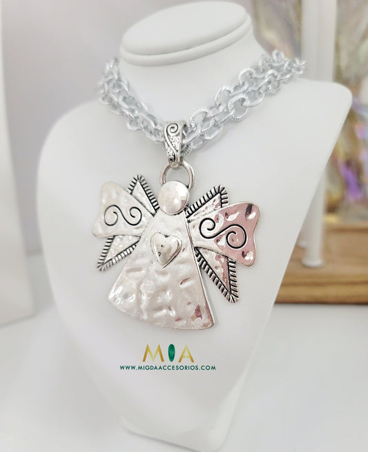 Angel love Necklace