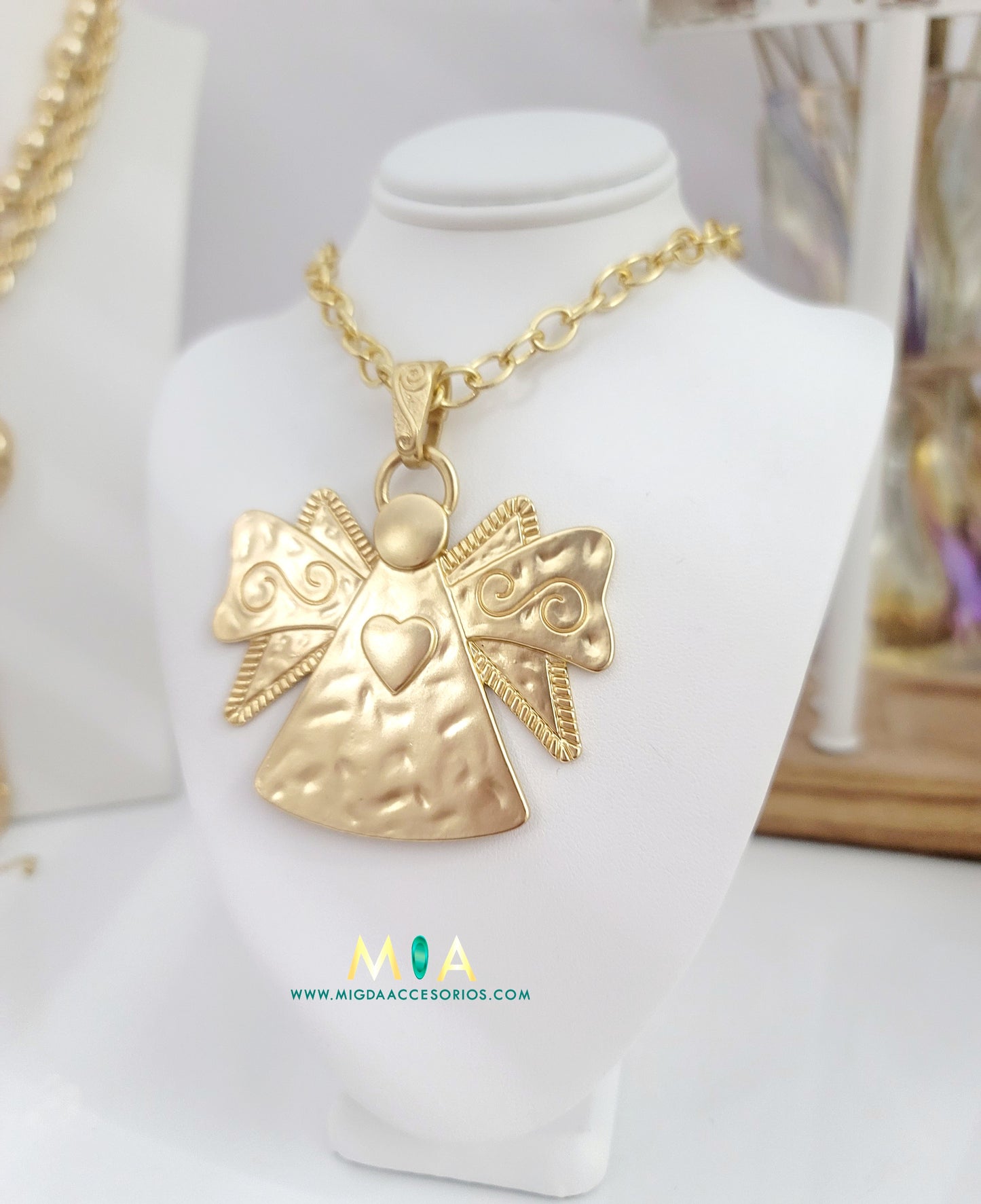 Angel love Necklace