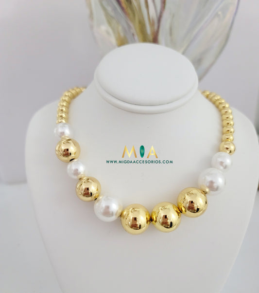 Pearl Necklace