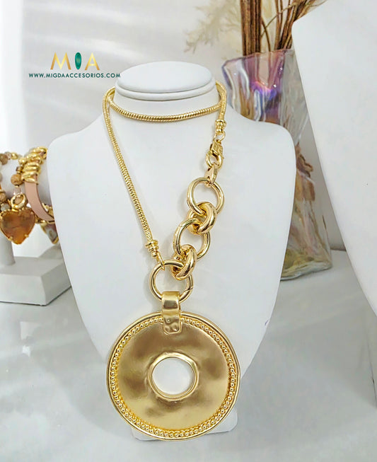 Golden Ring Necklace