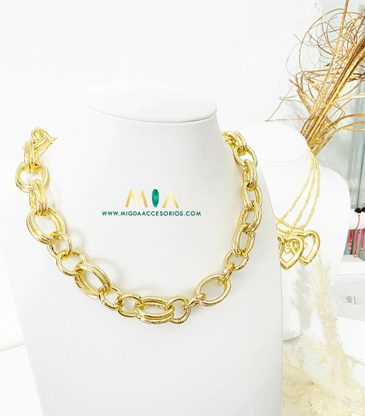Chain Link Necklace