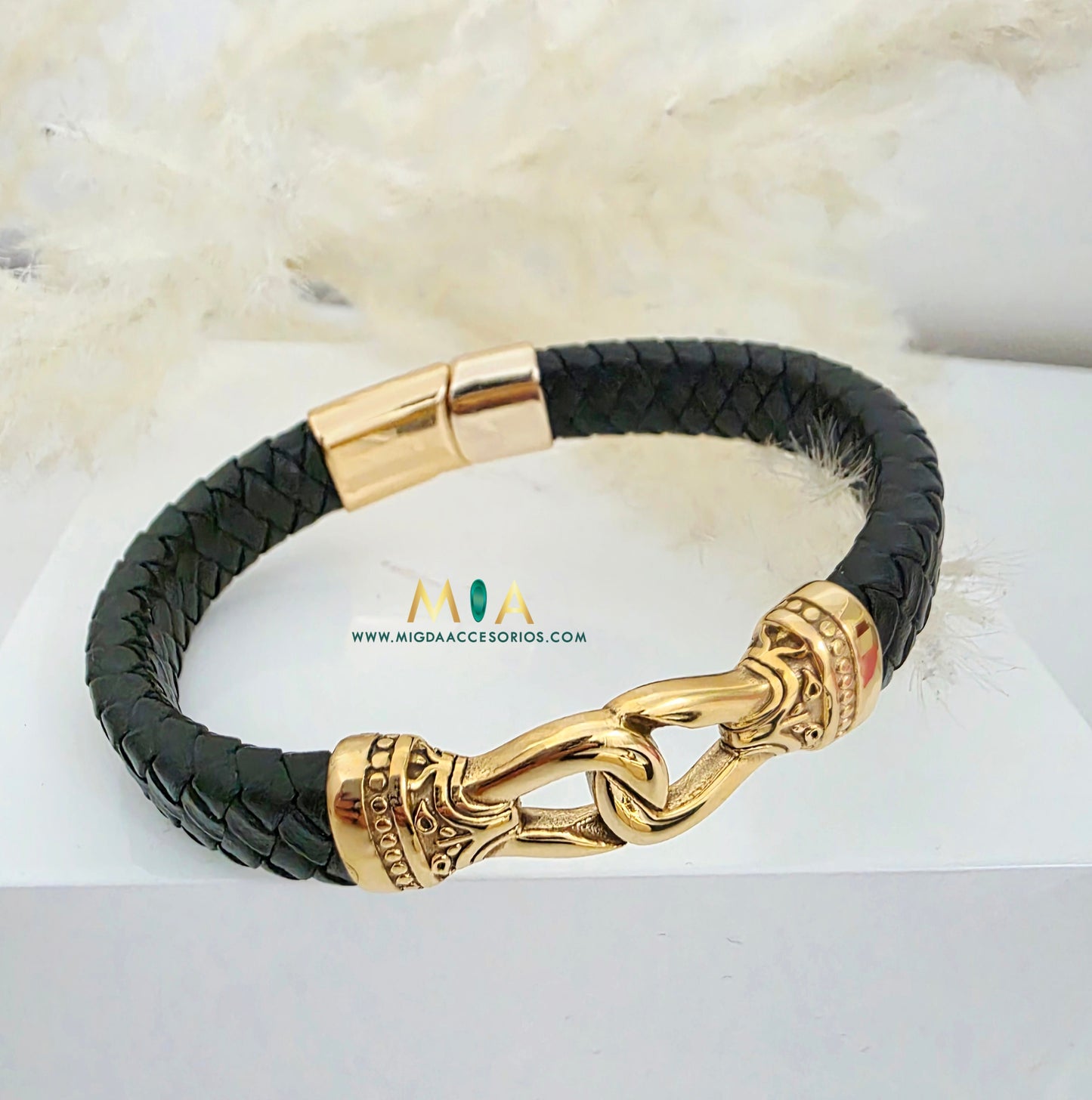 Infinity Claps Bracelet