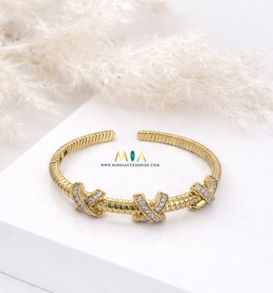 Royal Spark Bangle