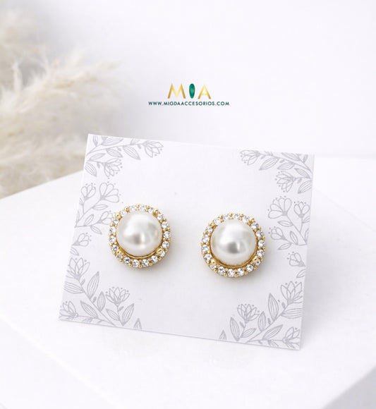 Pearl Glow Earrings