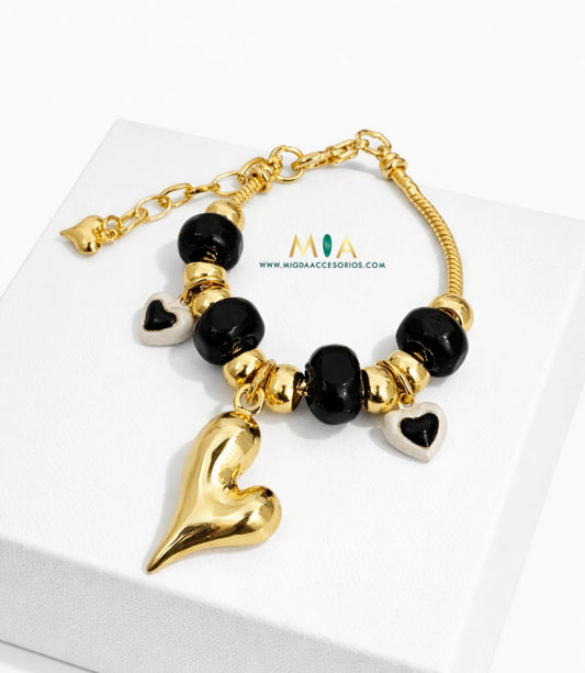 Noir Heart Bracelet