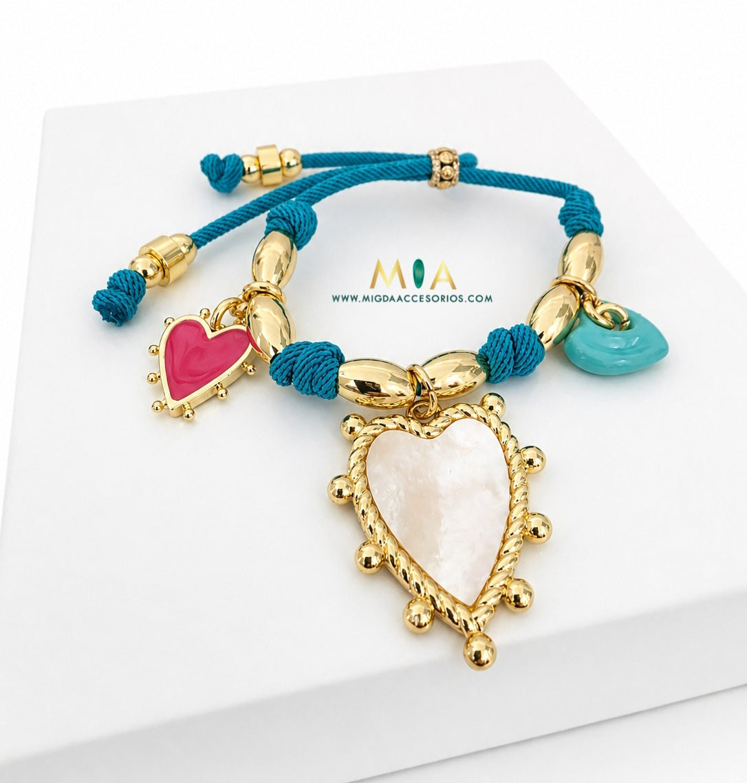 Love Bracelet –
