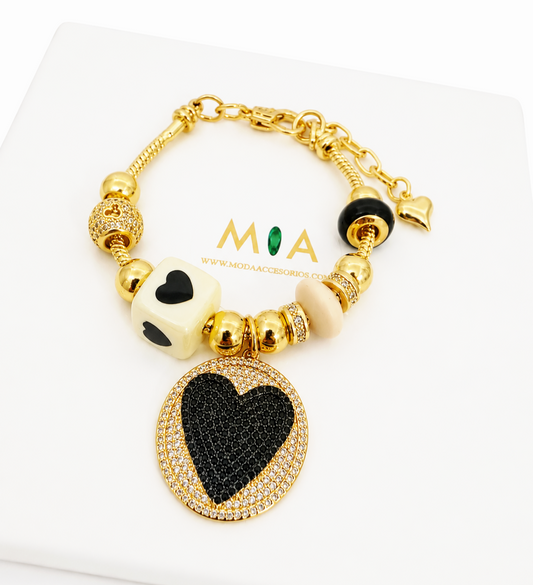 Black Heart Elegance Bracelet
