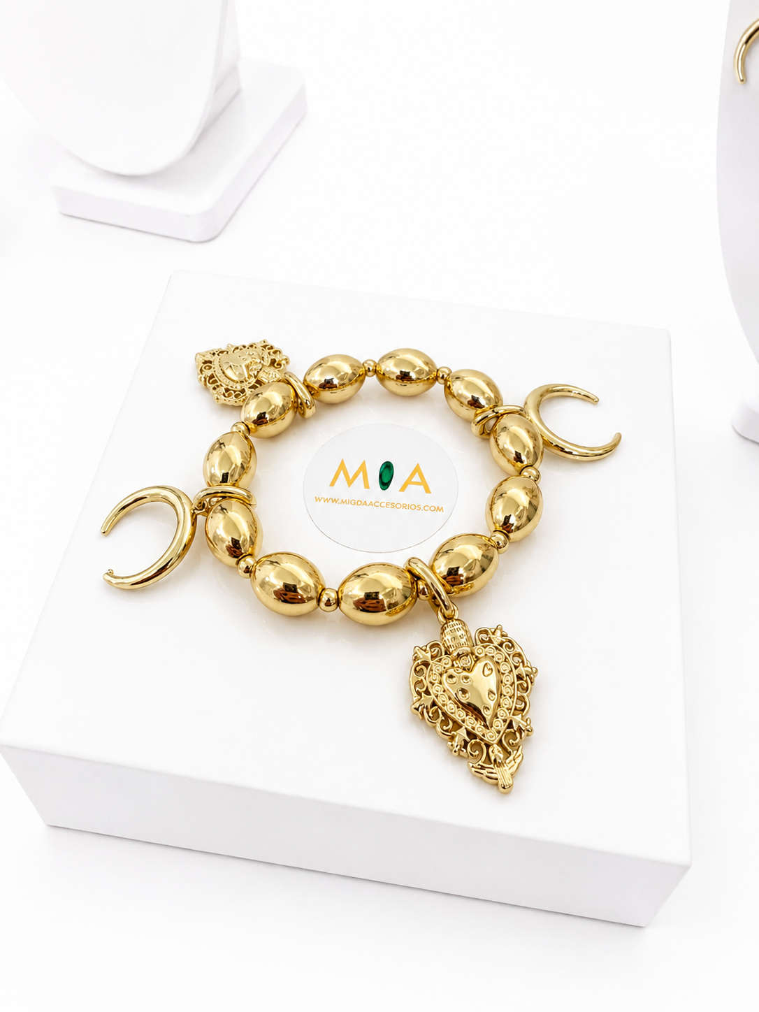 Divine Heart Bracelet